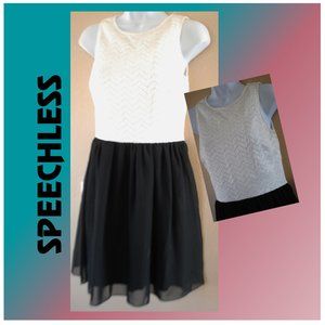 BLACK-CREAM, SUMMER FORMAL DRESS JUNIORS MEDIUM